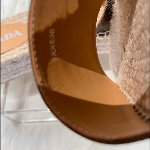 🛍️🛍️SOLD🛍️🛍️AUTHENTIC PRADA LOGO PLATFORM ESPADRILLES SANDALS - Picture 7 of 8